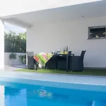Chalet Llevant *